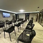 Family Eterno Hotel