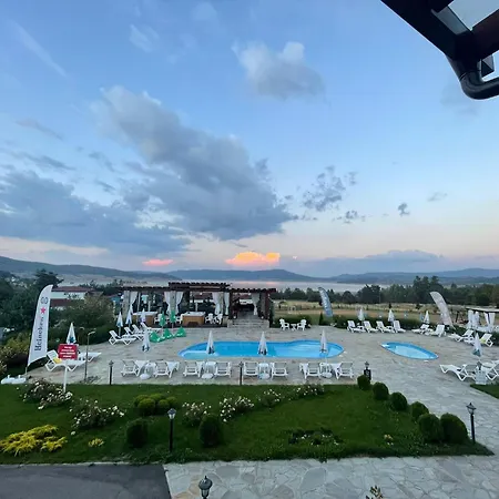 Hotel Family Eterno Tsigov Chark
