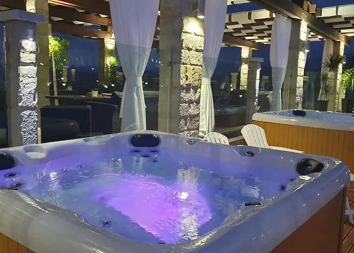 埃泰尔诺家庭酒店 酒店